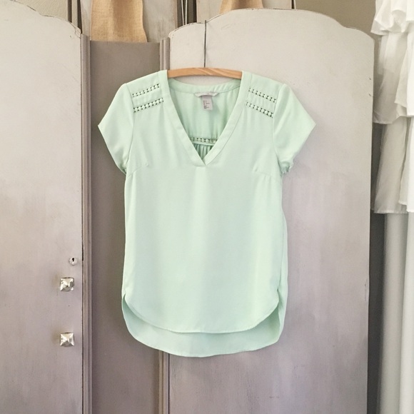 H&M Tops - ❤️H&M mint short sleeve top